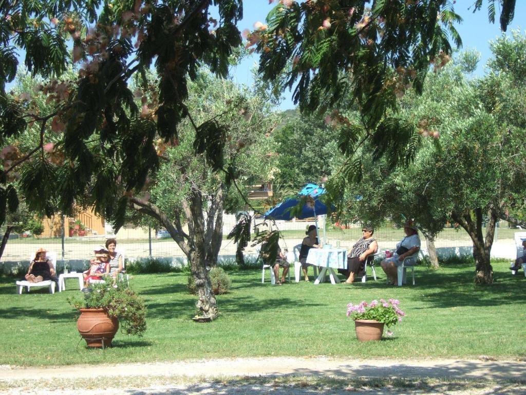 Villa Irida Сарти Экстерьер фото